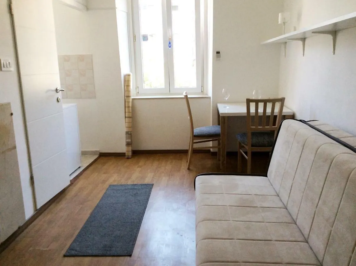 Studio Apartman Klara Apartment Rijeka