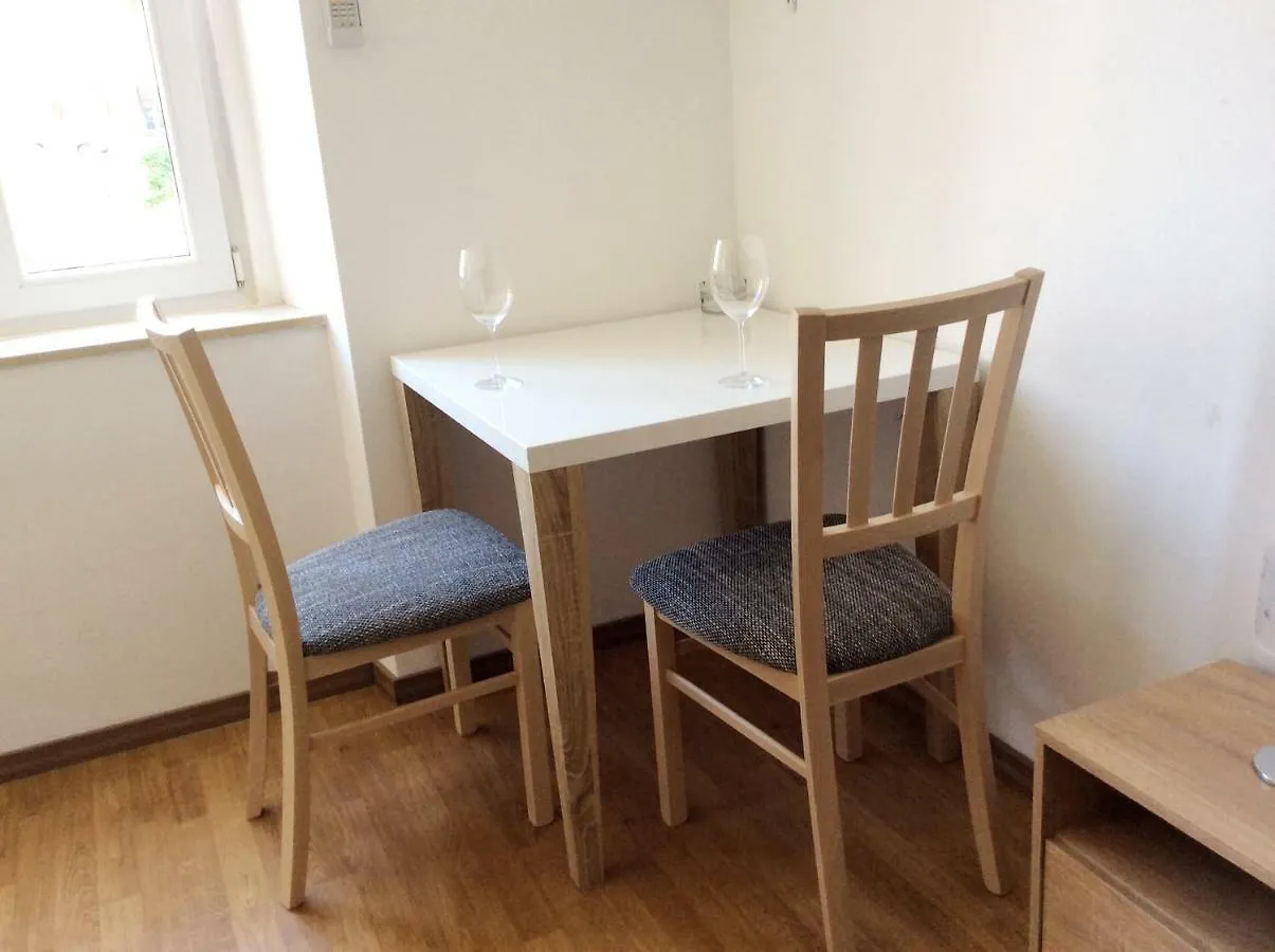 Studio Apartman Klara Apartment Rijeka